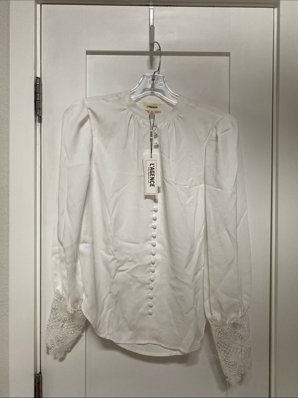 L’Agence Ava Lace Cuff Ivory Blouse - Picture 5 of 14